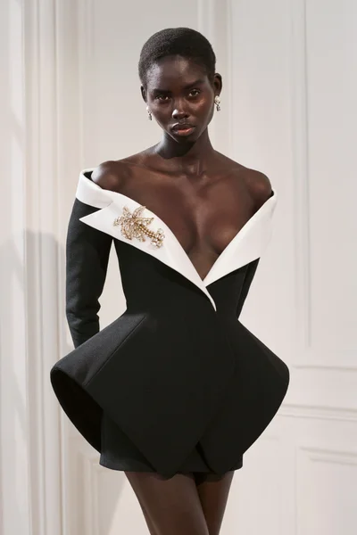 Look 19